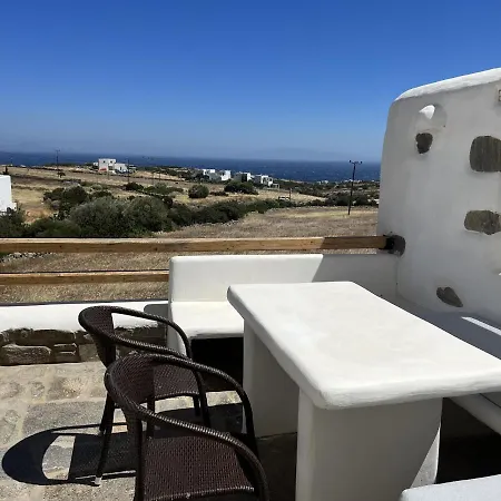 Villa Aspro Paros 2 *
